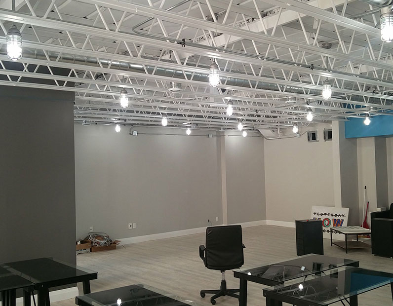 Interior lighting of an office